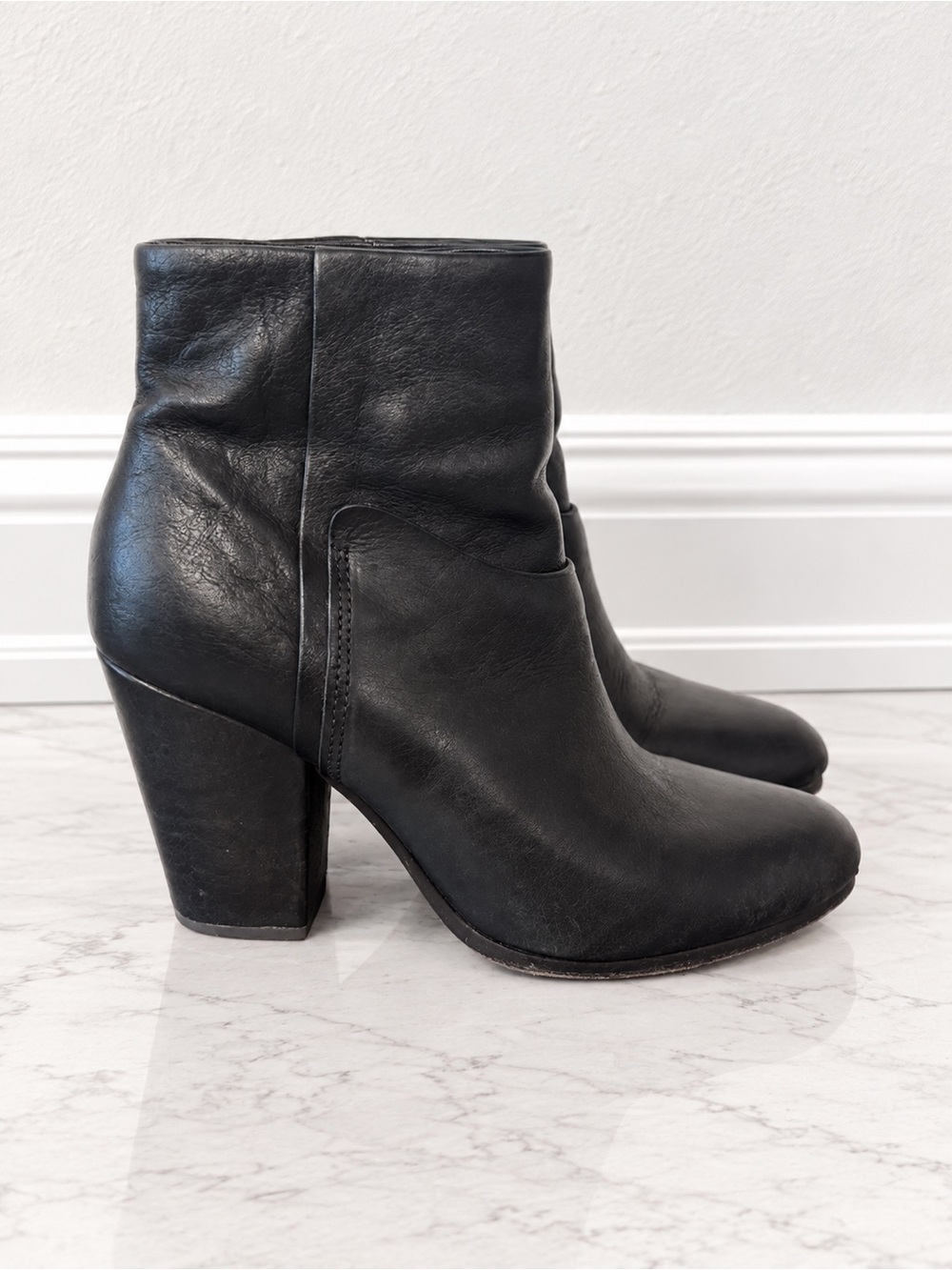 Rag & Bone Black Leather Newbury Ankle Boots Block Heel Size 39 US 9
